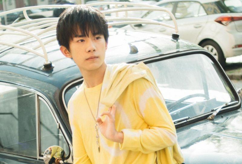 2018年高考生上线,吴磊、易烊千玺齐齐领携帅