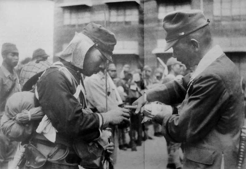 实拍二战东南亚战场的日本兵老照片