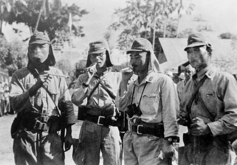 实拍二战东南亚战场的日本兵老照片