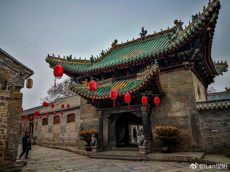 神垕镇位于河南省中部禹州市西南,是驰名中外的钧瓷文化发祥地