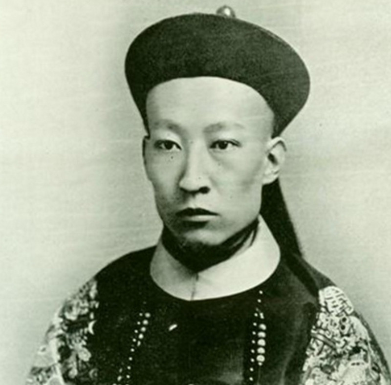珍贵历史老照片：清朝王爷都长什么样子？和电视剧中的差别太大_新浪新闻