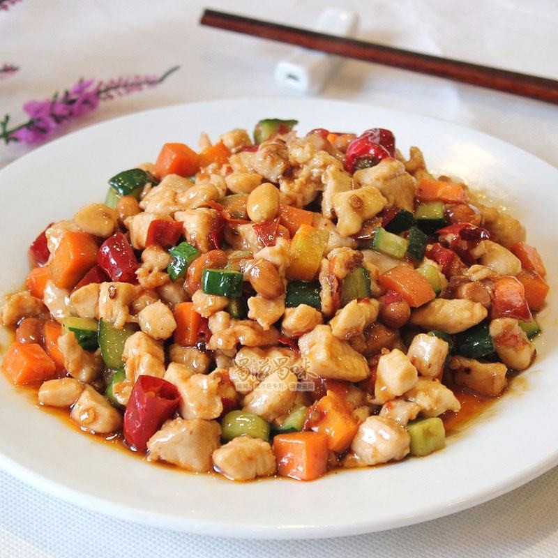 饭店里面最正宗的宫保鸡丁的做法想学的看进来