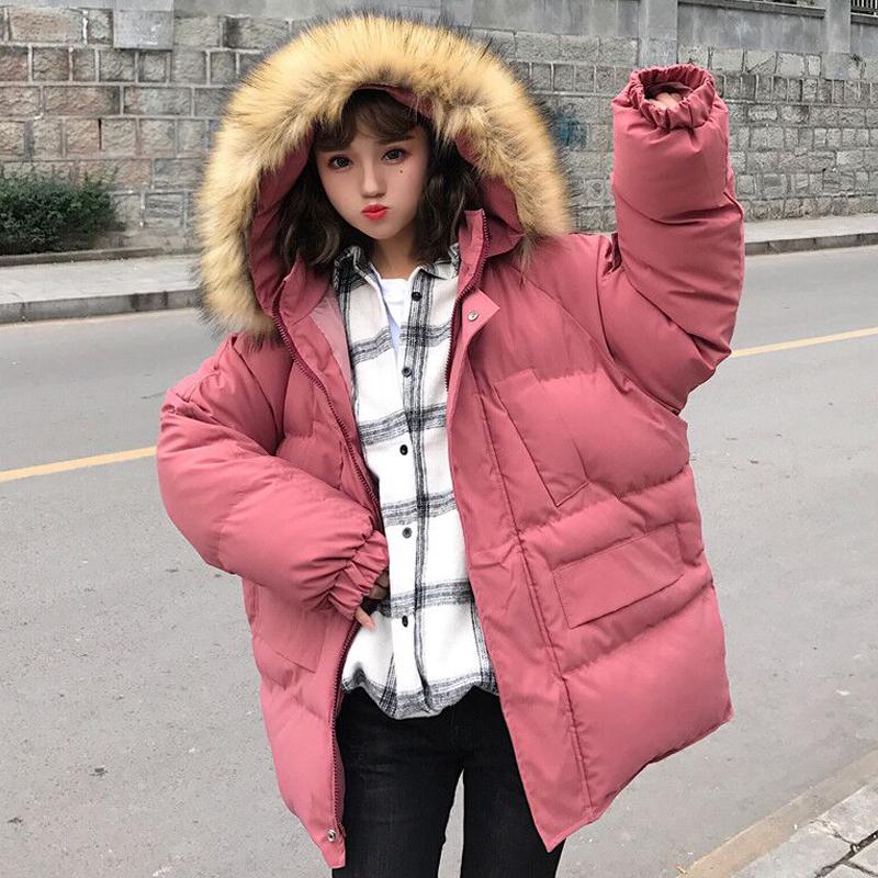 大年初一再不打扮就老了, 学下面女人这样穿棉衣, 时髦又减龄