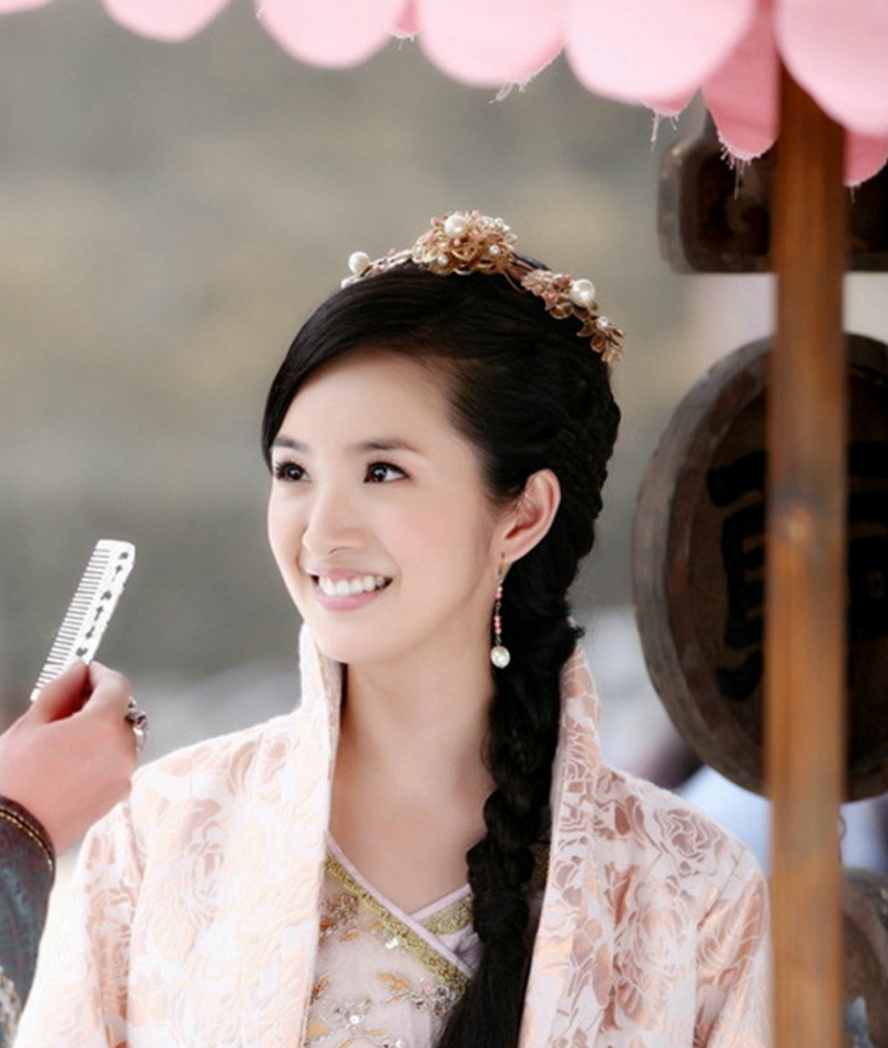 古装剧中的几个最美王妃,前三个靠真凭实力,最后一个靠抠图_新浪看点