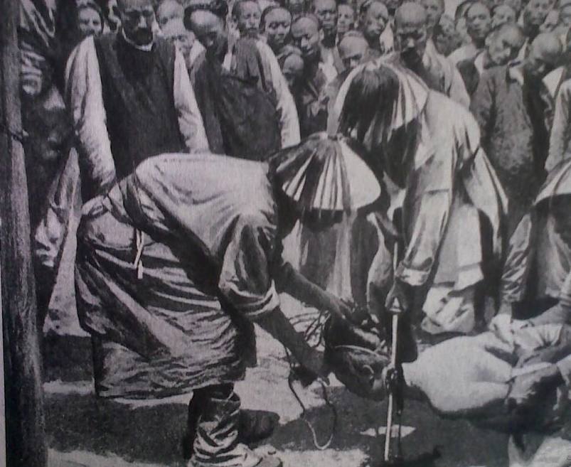 老照片战死和被残杀的义和团场面太过惨烈