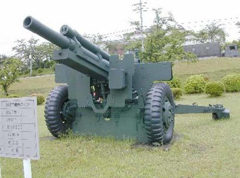 m2a1105mm榴弹炮图片