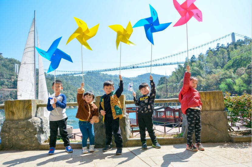 和春风亲密互动,长沙最美大人小孩可以一起嗨玩的溜娃地!