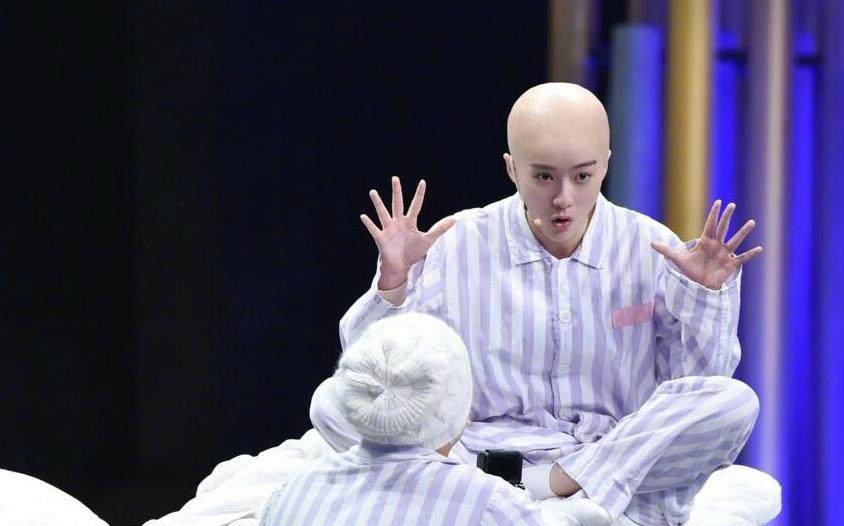 张雪迎光头造型现身《演员的诞生》,这才是一个真正的演员