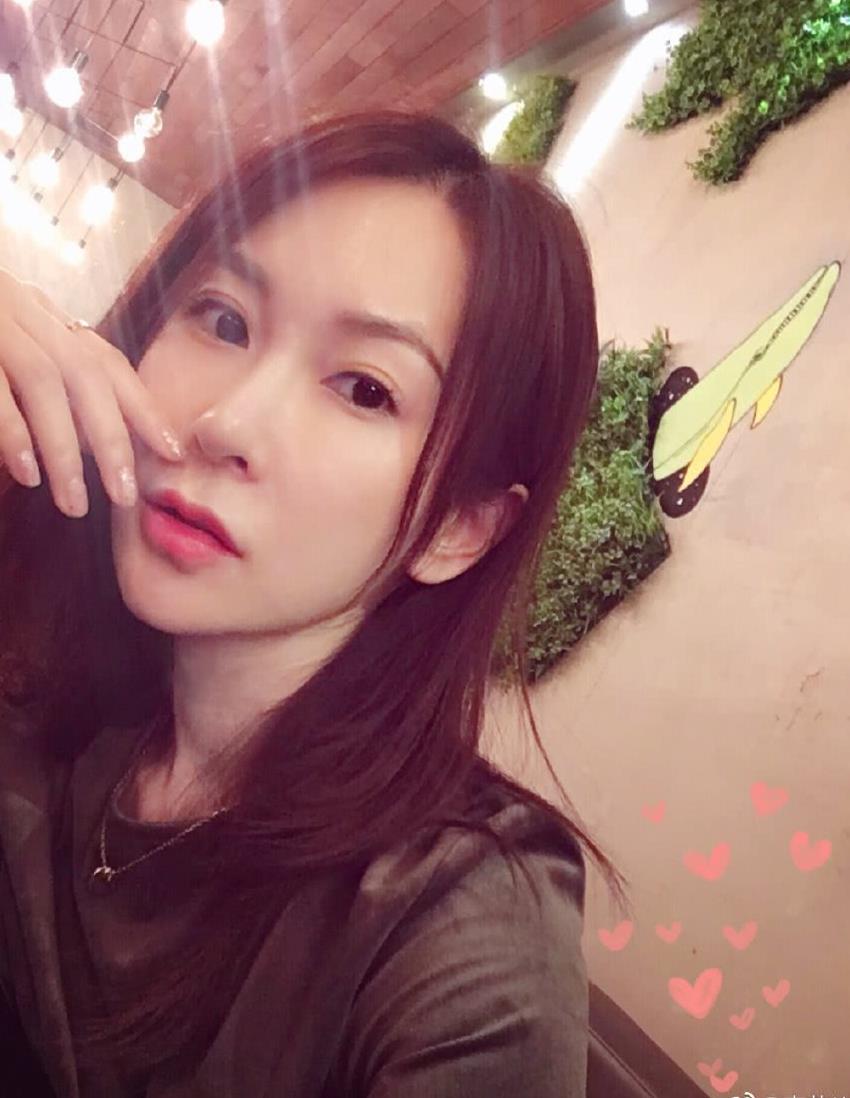 80后女演员李艾佳因病去世,为何如此年轻就匆匆离世?