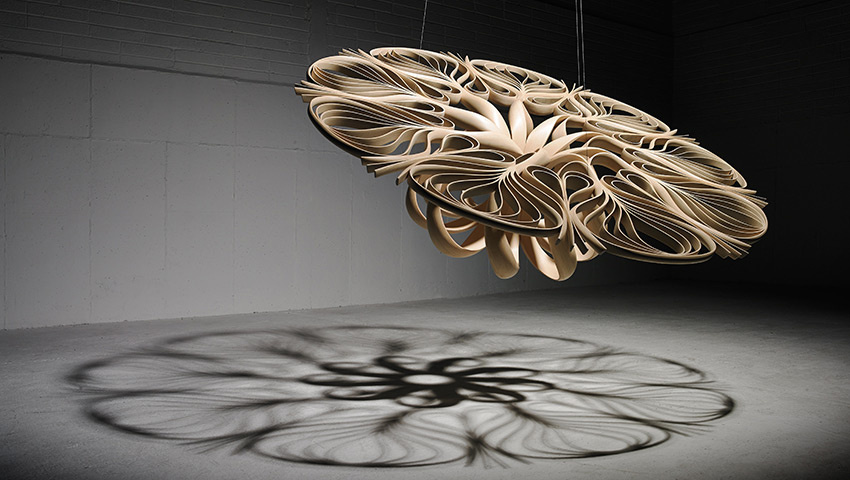 装置艺术扭曲的木质物体bentwoodobjectsbyjosephwalshstud