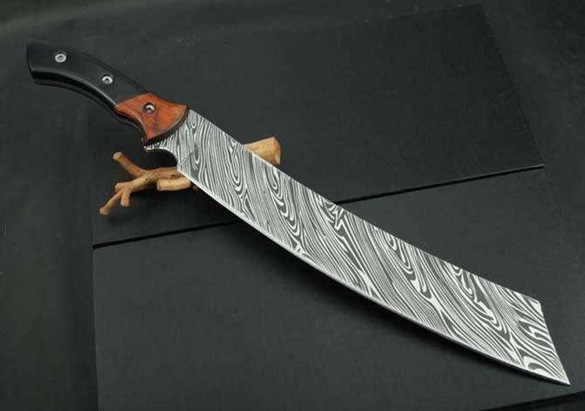 而在世界各种砍刀中,还有一些相当恐怖的