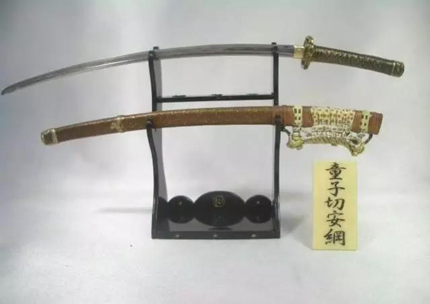 世界四大兵圣剑一把佩七国元帅