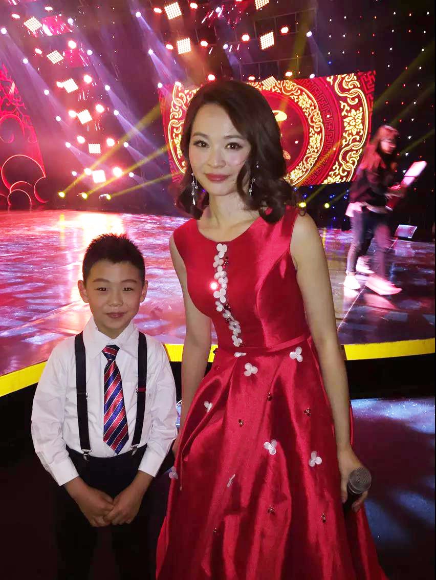 cctv7回家过年·关爱留守儿童春节大联欢|留守儿童|林妙可|艺人_新浪