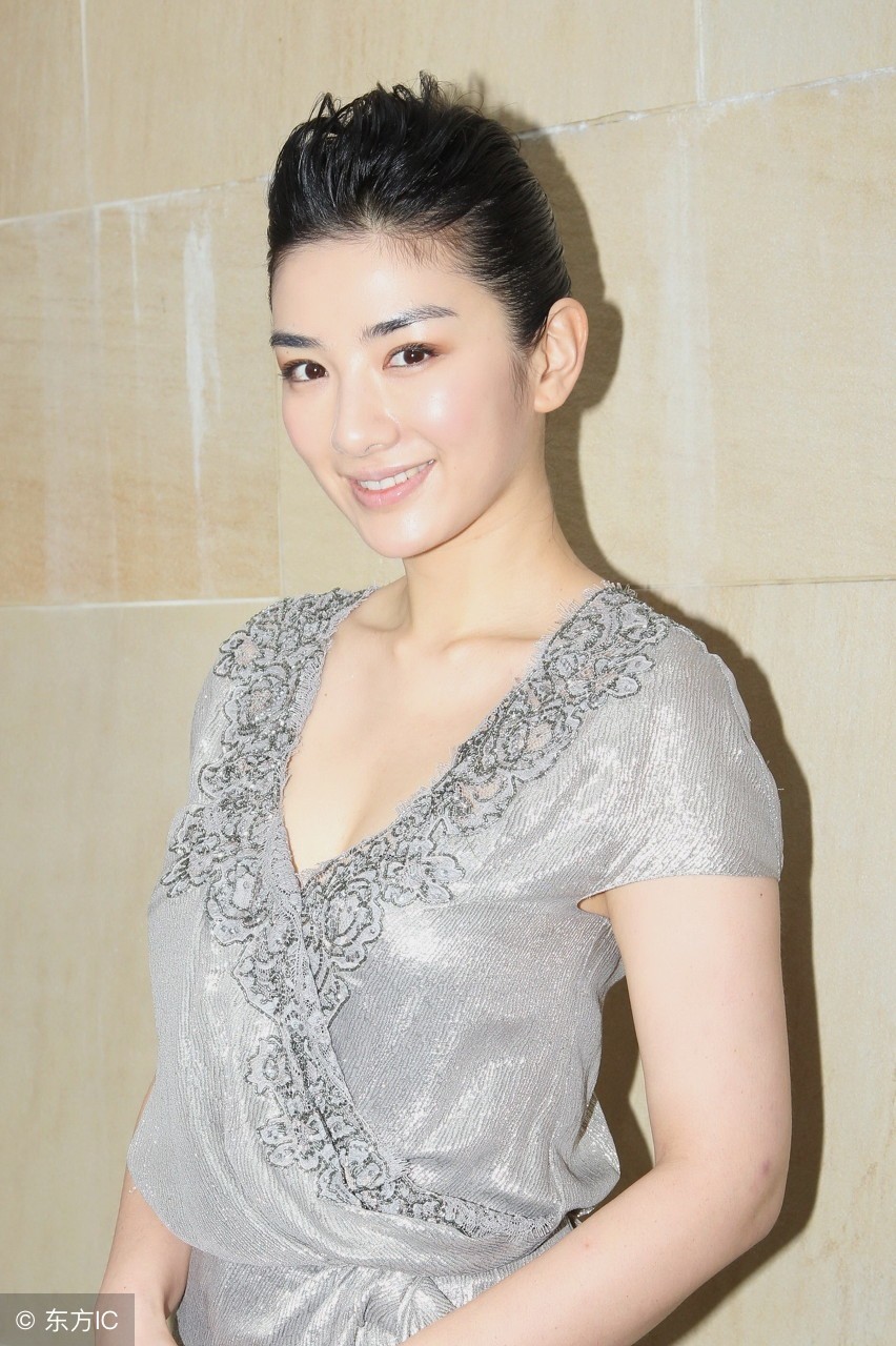 中国知名的女演员:黄奕