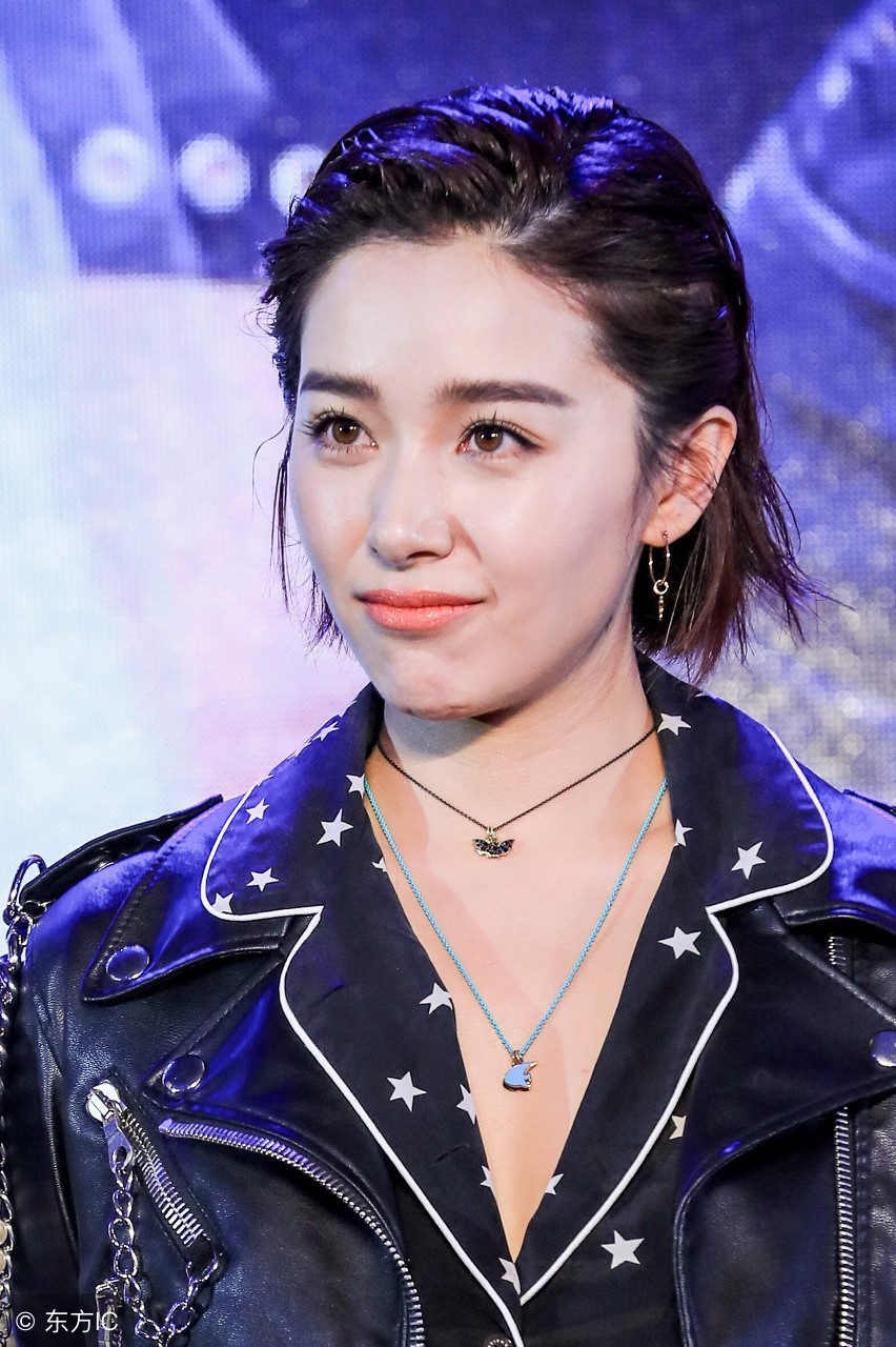 2009年,阚清子在电视剧《娘妻》饰演杨静怡正式出道.