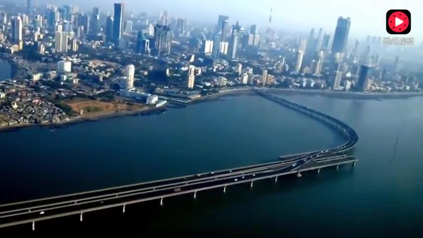 「高清航拍」印度孟买海湾发展真快,高楼林立,比拼上海外滩