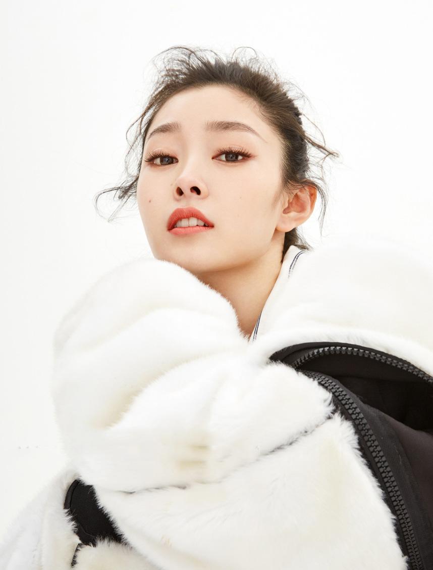 她出道9年搭档胡歌演艺生涯有起色, 现新剧携手严屹宽能否被带火?