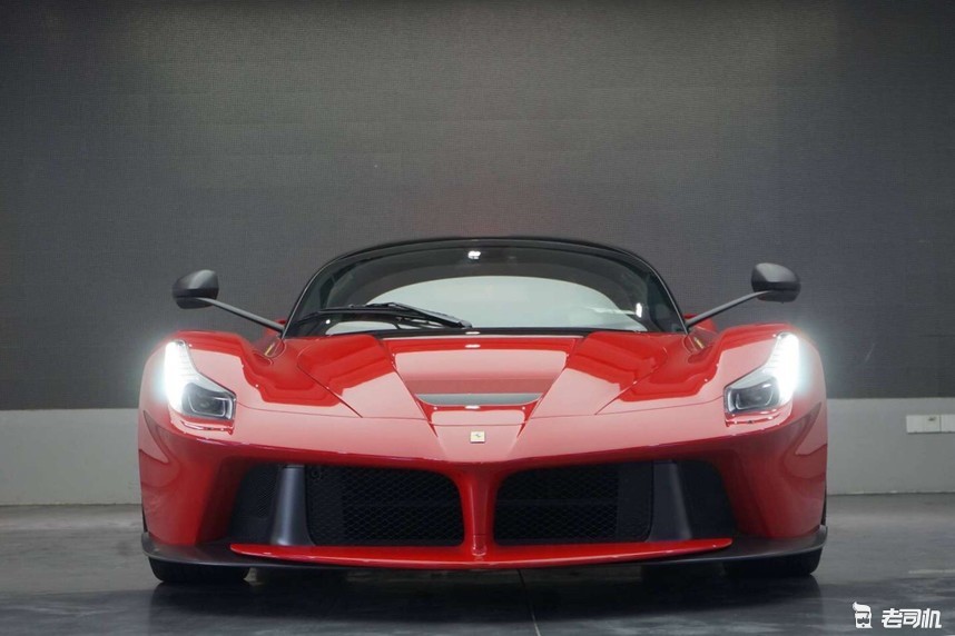 王者气质 全球限量499台法王 laferrari 6.3l