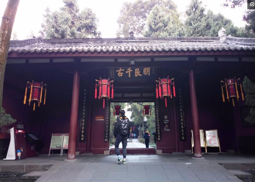 成都巷子中的神秘故事与最佳游玩攻略，成都武侯祠旁边的鲜为人知巷子揭秘