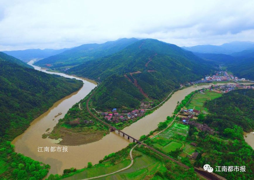 江西彩礼全国第一,要攒多少钱才结得起婚?看完