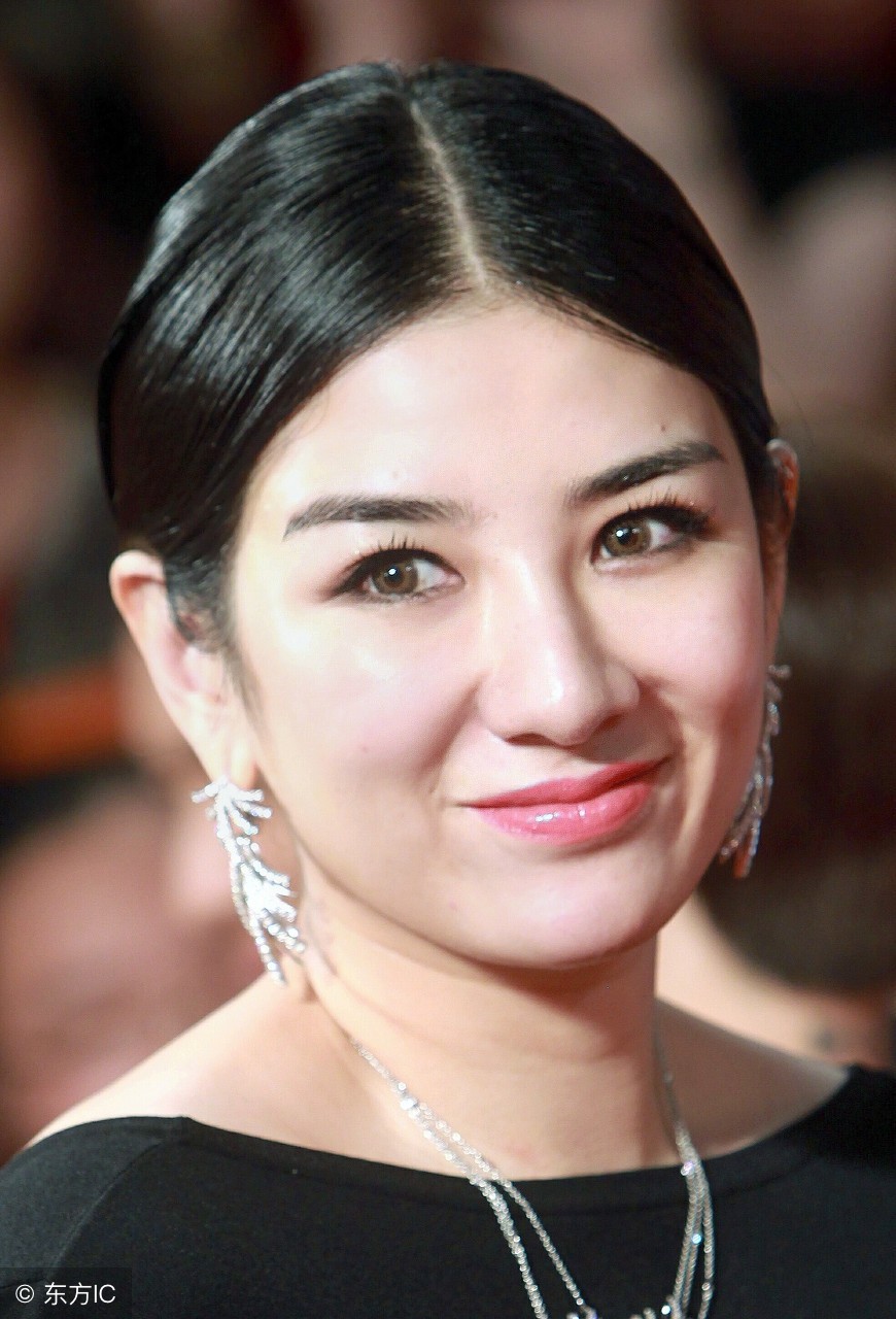 中国知名的女演员:黄奕