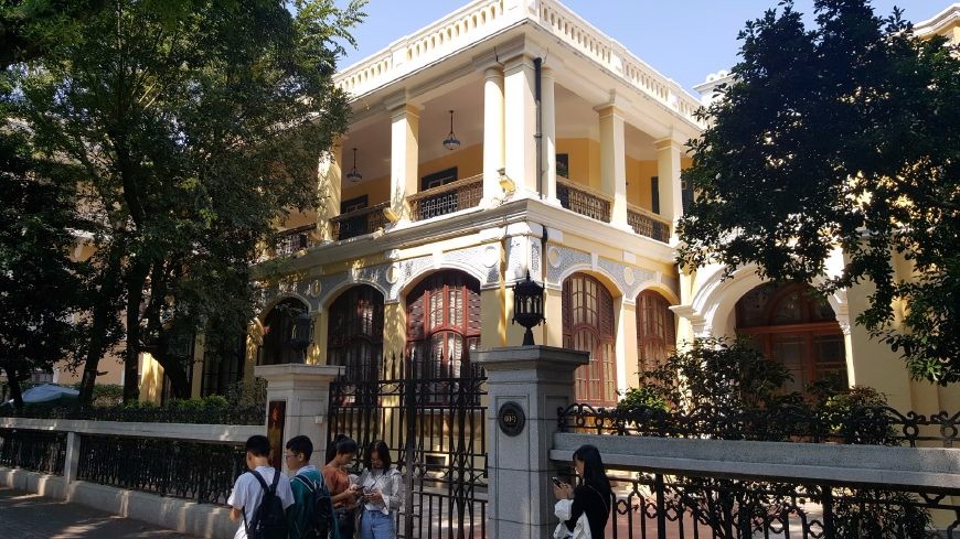 这是到广州旅游一定要去的地方曾经的英法租界如今的广州沙面