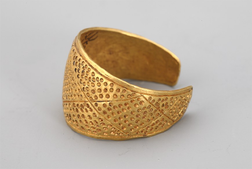 金顶针.辽宁省博物馆藏.双葫芦印二十两金铤,南宋.