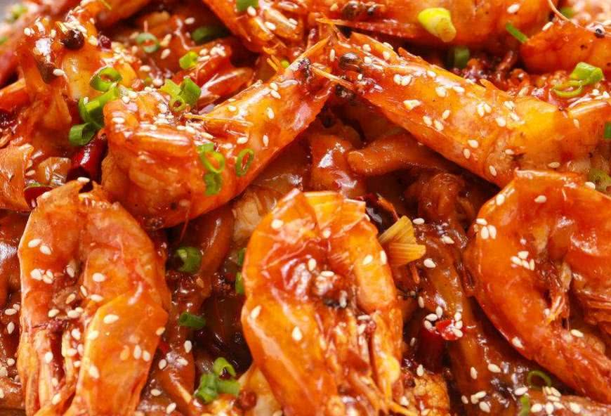 假如你半年没吃肉,给你这4道荤菜,让你选一种吃一月,你选哪个