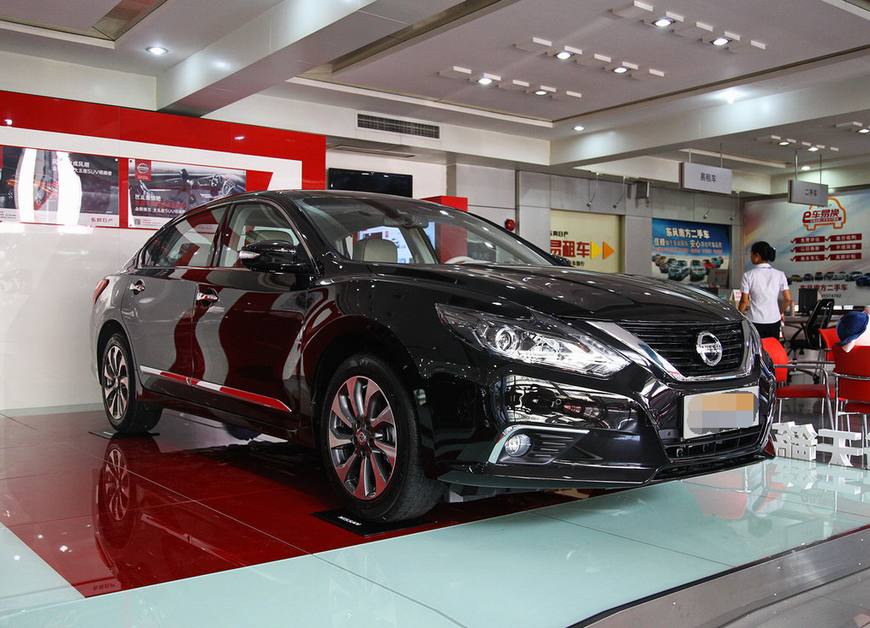 东风日产天籁同级别车买它到底合不合适呢大家是怎么看的