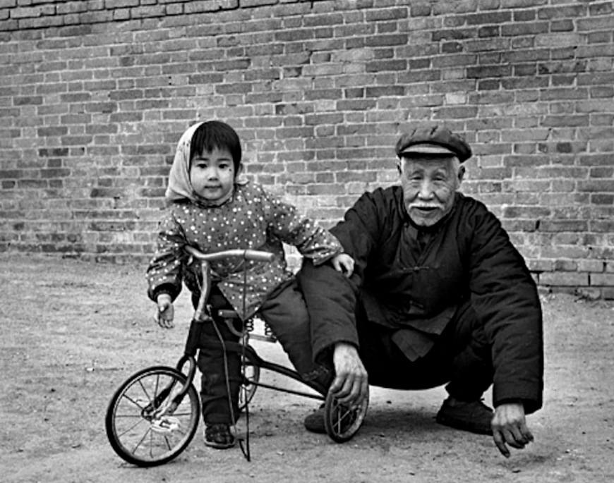 70年代珍贵老照片:满满的回忆催人泪下|珍贵|年代|时光_新浪新闻