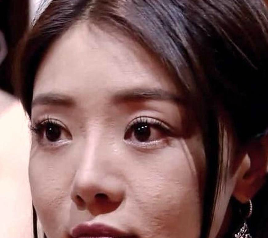 看完这组照片才知道,为啥没有美颜女明星会活不下去,岁月不饶人
