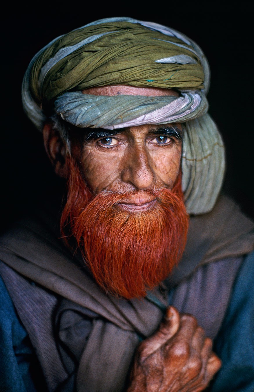 打动人的眼神纪实摄影师stevemccurry