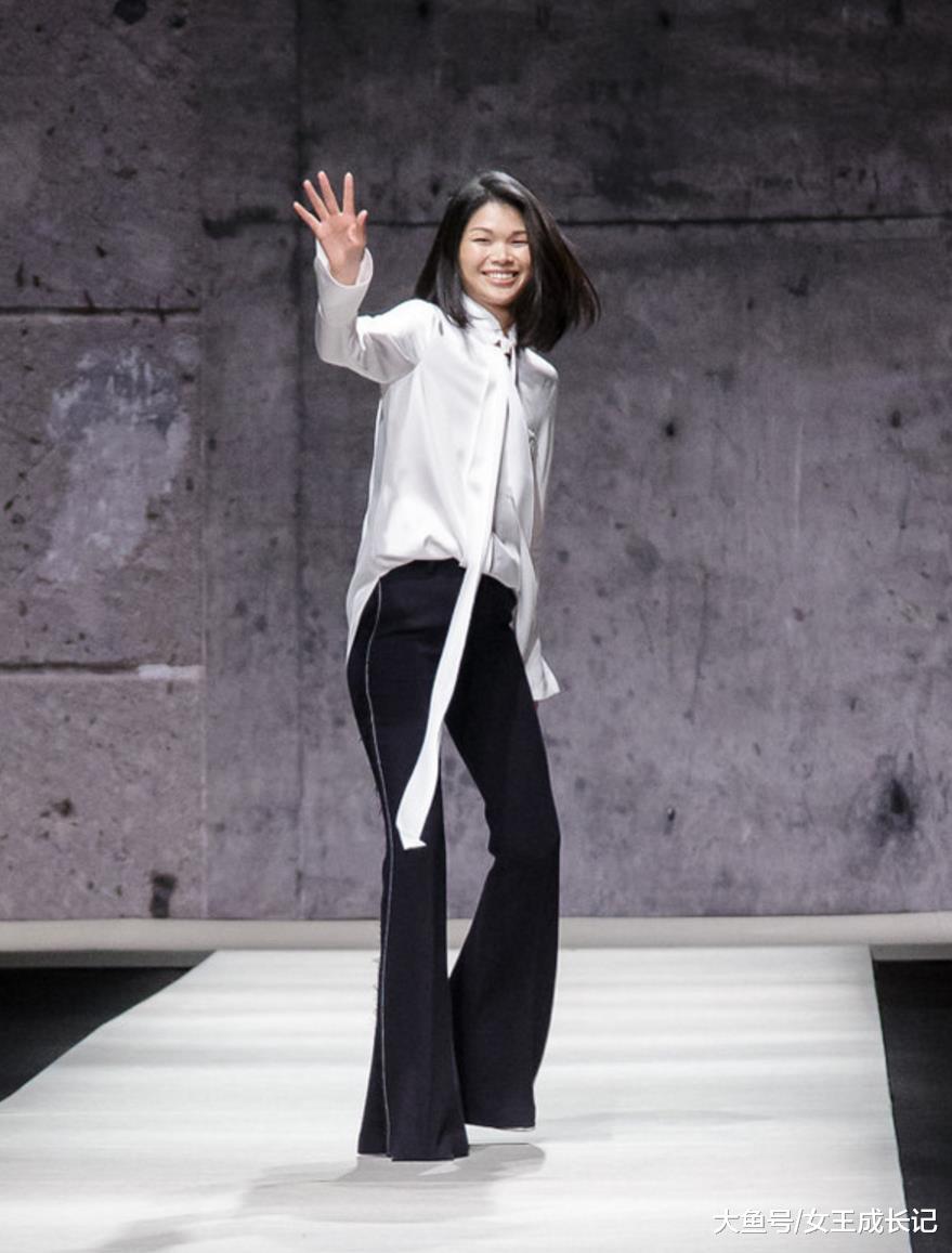 超模吕燕的颜值巅峰 你看过多少