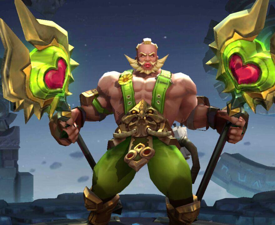 王者荣耀程咬金把鲁班打爆头, 但看到他的老婆3秒就会怂