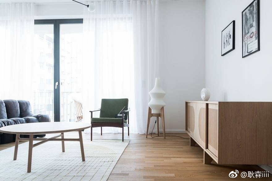 95平方米德式简约风格公寓,虽然内核是极简,但整个空间却颇有温度