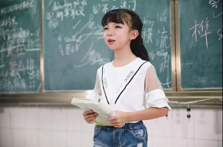 百变精灵胡婕原创歌曲我有自己的颜色拍摄花絮