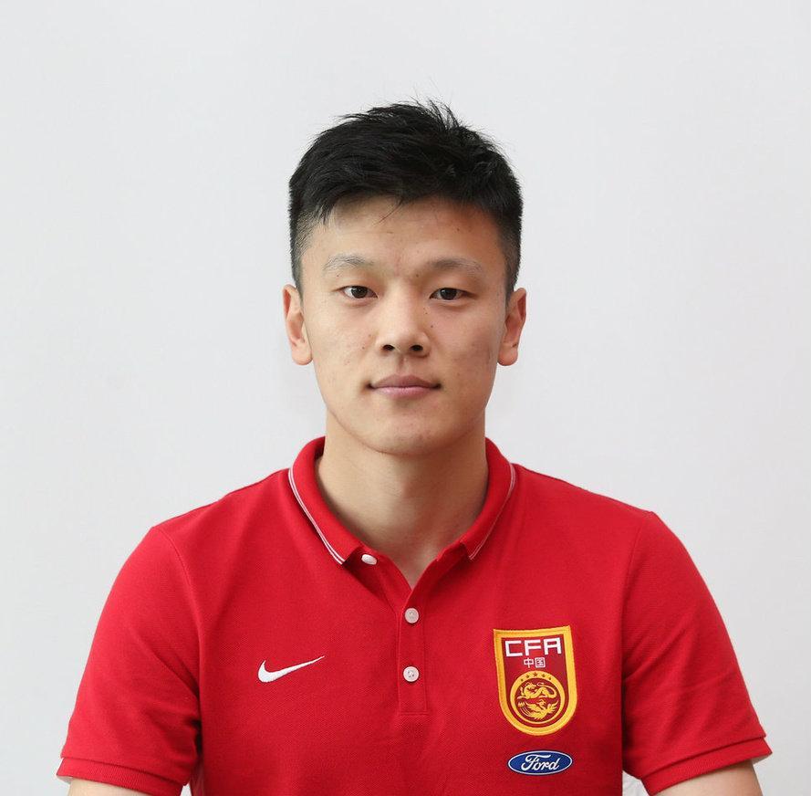 恒大想用邹正换维特塞尔遭权健球迷嘲讽:你们咋不用郜林换梅西