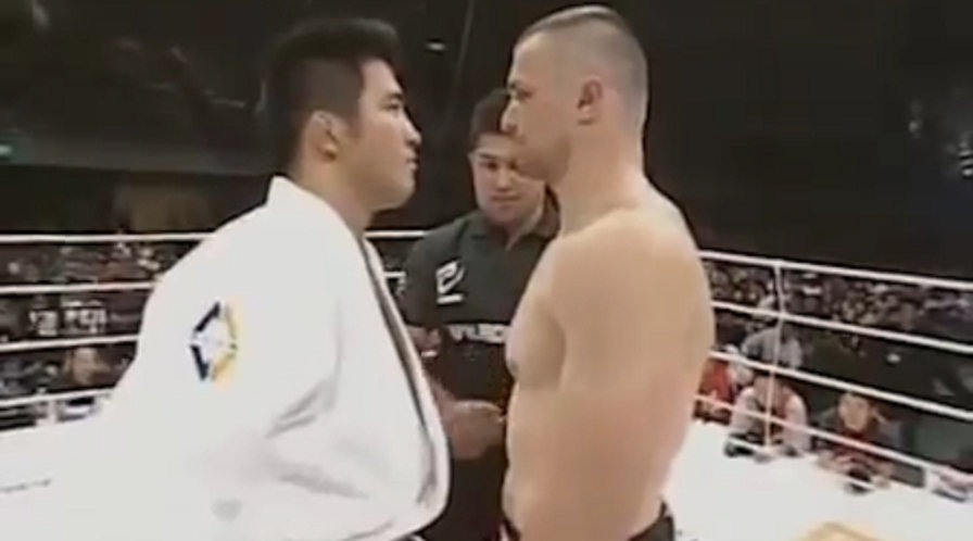 跆拳道 自由搏击 跆拳道,是现代奥运会正式比赛