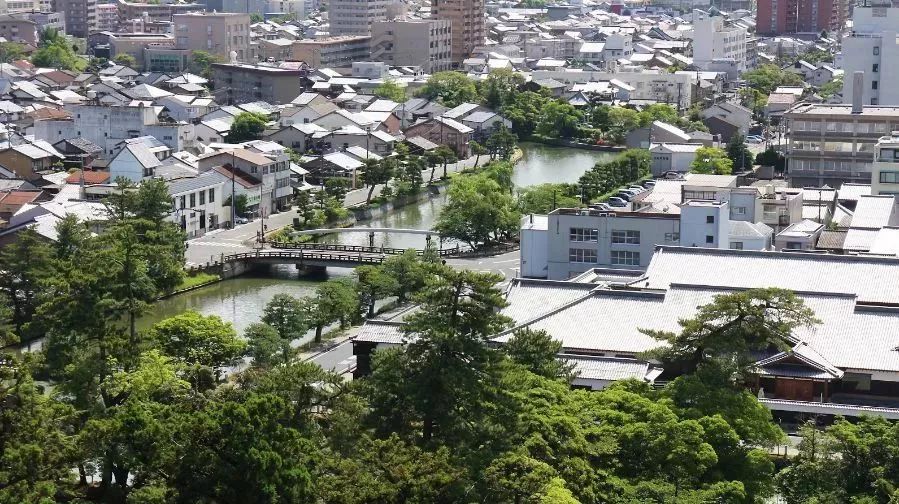 富可敌国!上海各区2017年GDP排名曝光,反差竟