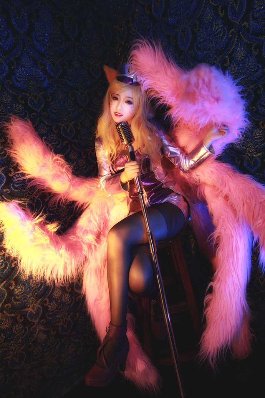 阿狸偶像歌手cosplay,这细腻的黑丝大长腿啊!心被捕获了!