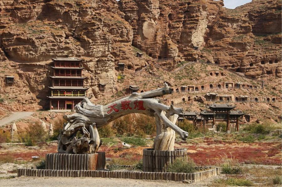 甘肃省唯一一个世界地质公园, 旅游景点众多, 喜欢的一定去看看
