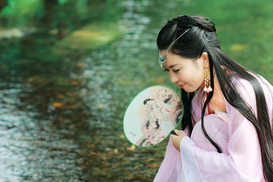 “娘们儿”到底是怎么个称呼?|娘们儿|称呼|美女_新浪新闻
