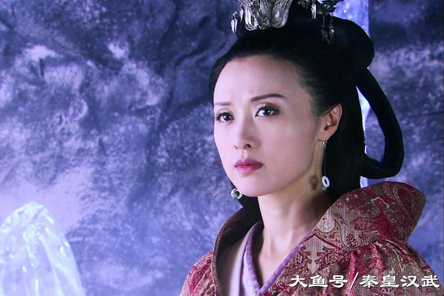 相士偶遇一小兵急忙将女儿送给他做妾15年后小兵成开国皇帝