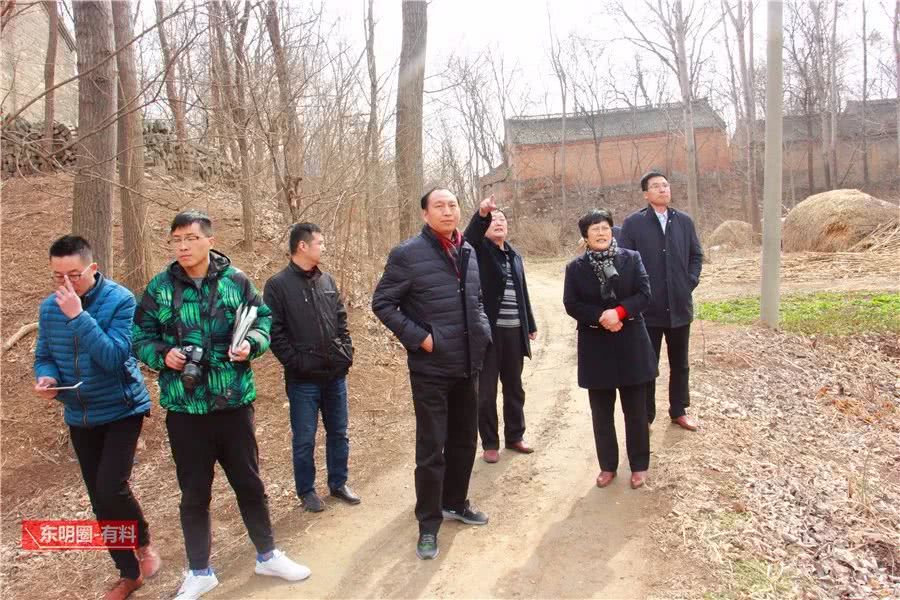 旅游工作,对黄河滩区居民迁建旅游工作全面摸底,市旅游局副局长刘义成