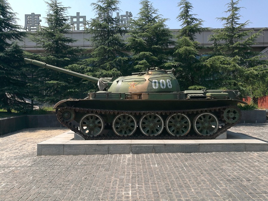 中国秘密基地曝光:3000架无人蜂群战机梦想成真,场面太惊艳