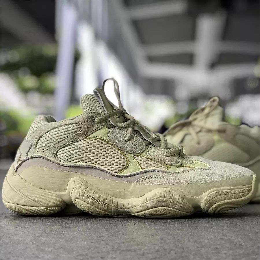 纯色大地风格依旧!又来了一双 yeezy 500 全新配色!