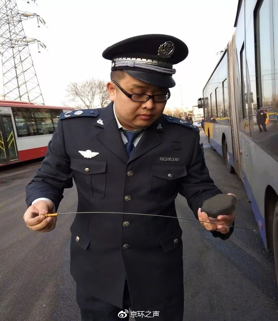 正文   朝阳区环保局机动车排放管理站    十年磨一剑   2008年机动车