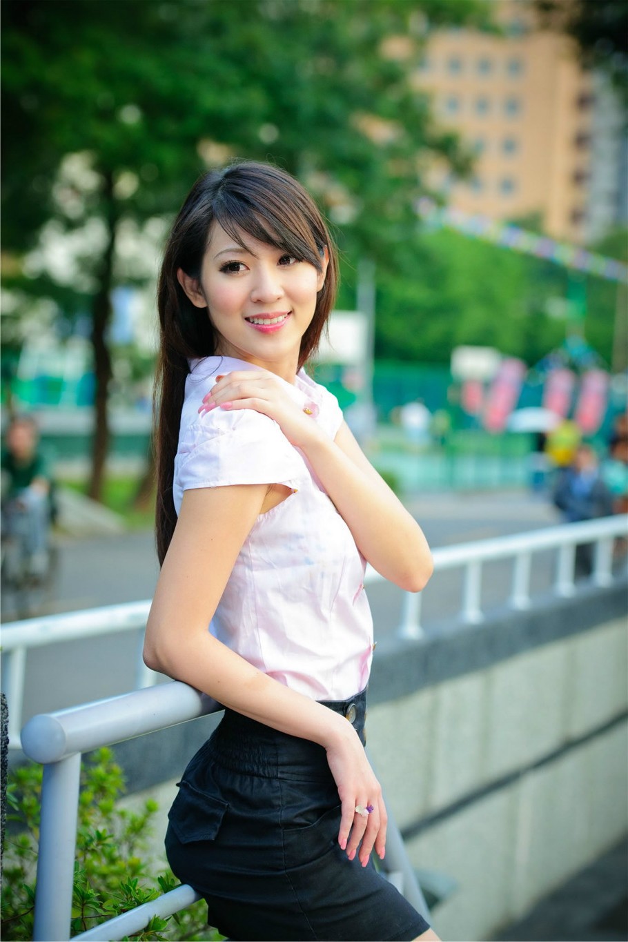 人像摄影(长发气质女白领)