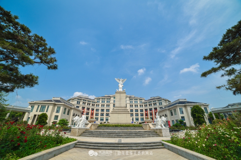 花木博览园建业大食堂红掌花都温泉 花溪温泉 金雨玫瑰庄园