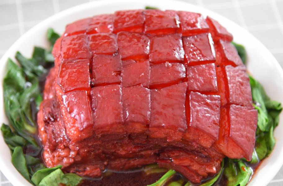 苏州樱桃肉酥烂入味色香味俱佳